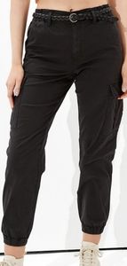 American Eagle 2021 Relaxed Mom Cargo Joggers